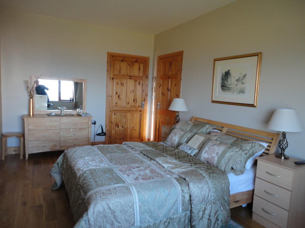 Killala Creevagh Heights B&B חדר תמונה