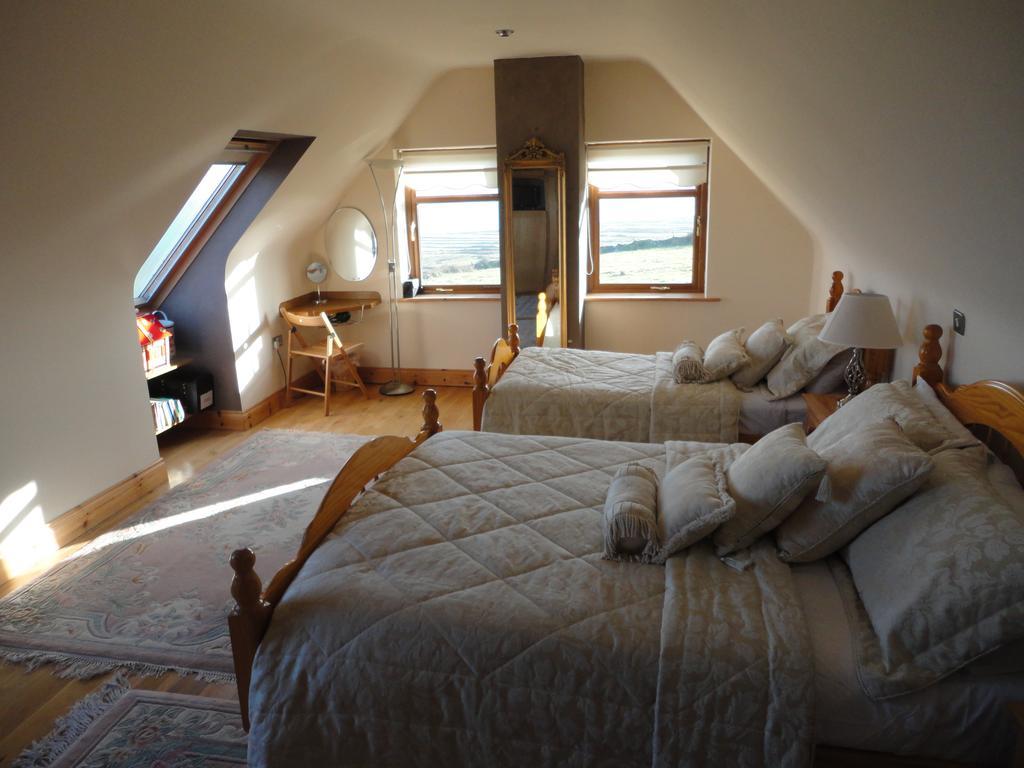 Killala Creevagh Heights B&B חדר תמונה