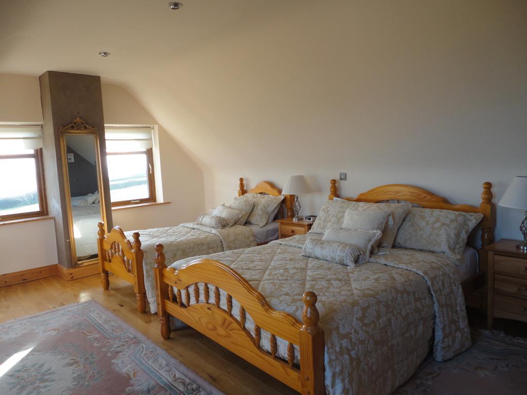 Killala Creevagh Heights B&B חדר תמונה
