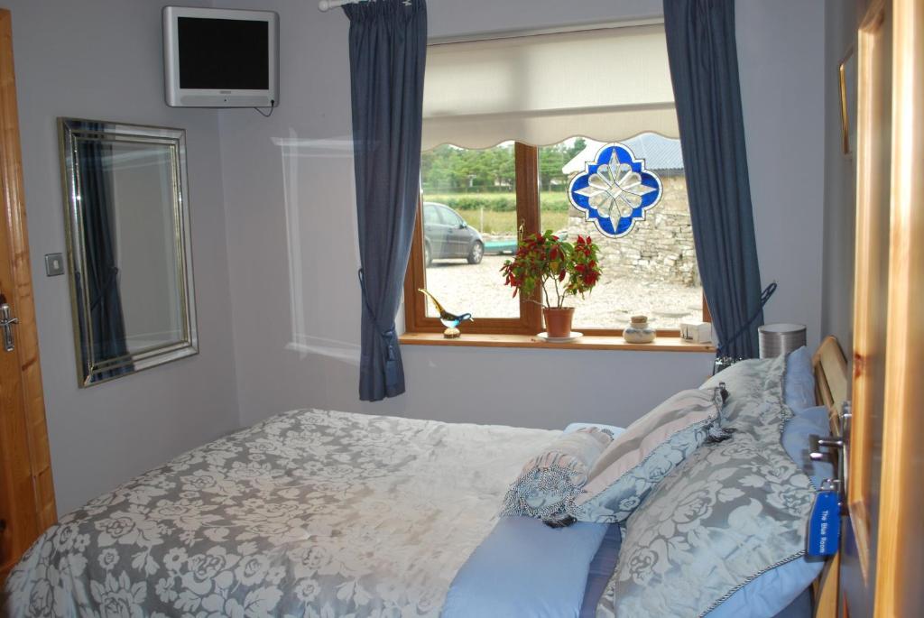 Killala Creevagh Heights B&B חדר תמונה